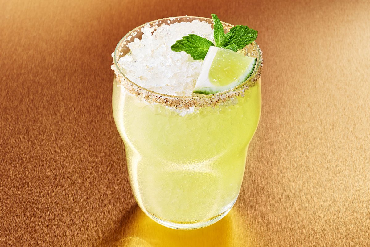 allmexico365's tweet photo. We agree - the perfect margarita is made with mezcal. #mezcal #margarita #mexico #cocktaill https://t.co/AhrecUVcpW https://t.co/e6tSDbPKRj