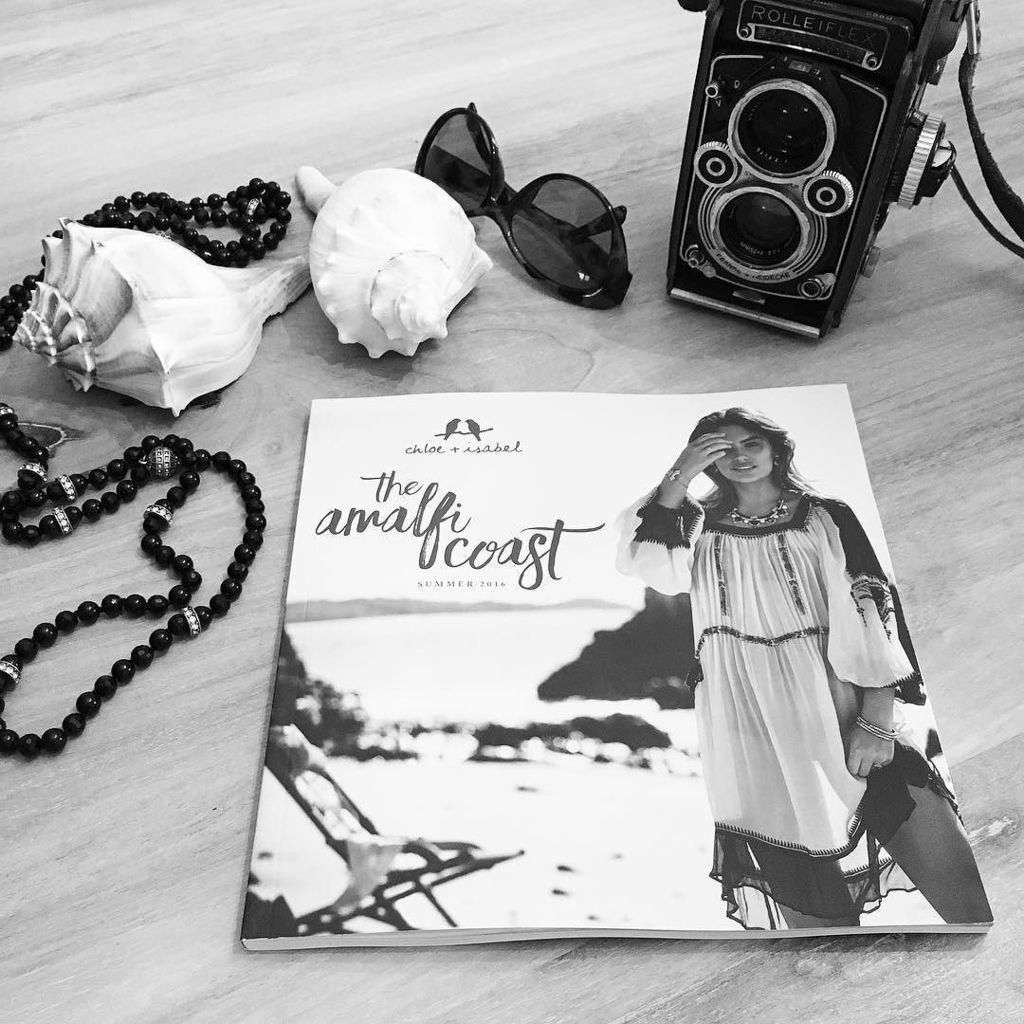 FeelingItaly's tweet image. InstaPic by emjfogle: New look books are here!!! #amalficoast #chloeandisabel #summercollection2016 #launchdayiscom…