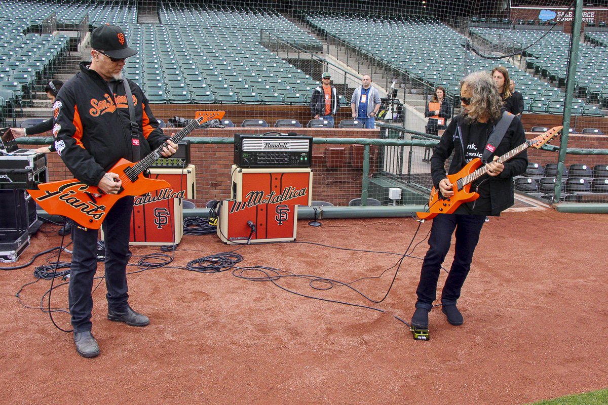 Tonight is #MetallicaNight with the <a href="/SFGiants/">SFGiants</a>!
