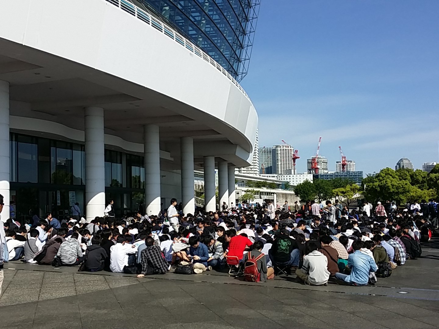 クソイルカくん パフィシコ横浜のごちうさ物販オタク 現在で1500人程度らしい クソイルカくん パフィシコ横浜のごちうさ物販オタク 現在で1500人程度らしい