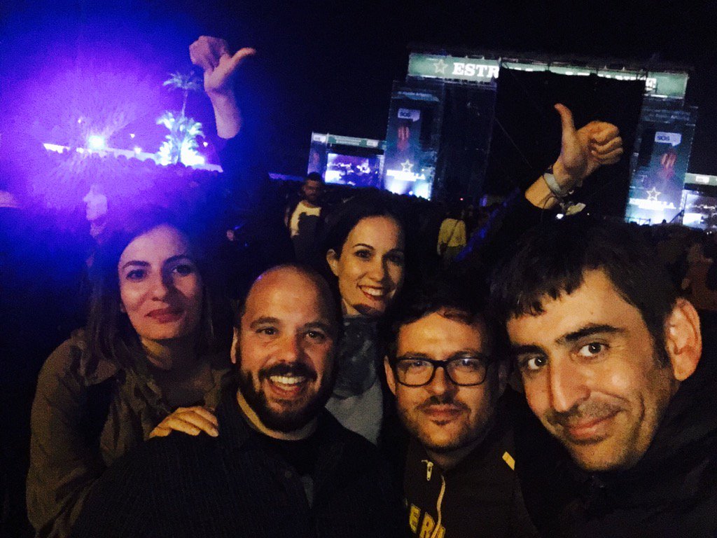 superveraman's tweet image. Como buen debutante en el #SOS48 no podía faltar mi foto de postureo con la peña!