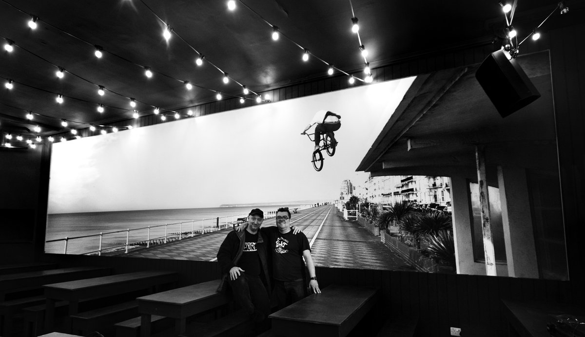 Markrok's tweet photo. got a MASSIVE pic on the wall at the new @Beer_Hotdogs in #hastings.. go check it out #bmx #bonedeth #beer #hotdogs https://t.co/Jpz3DXWqGA