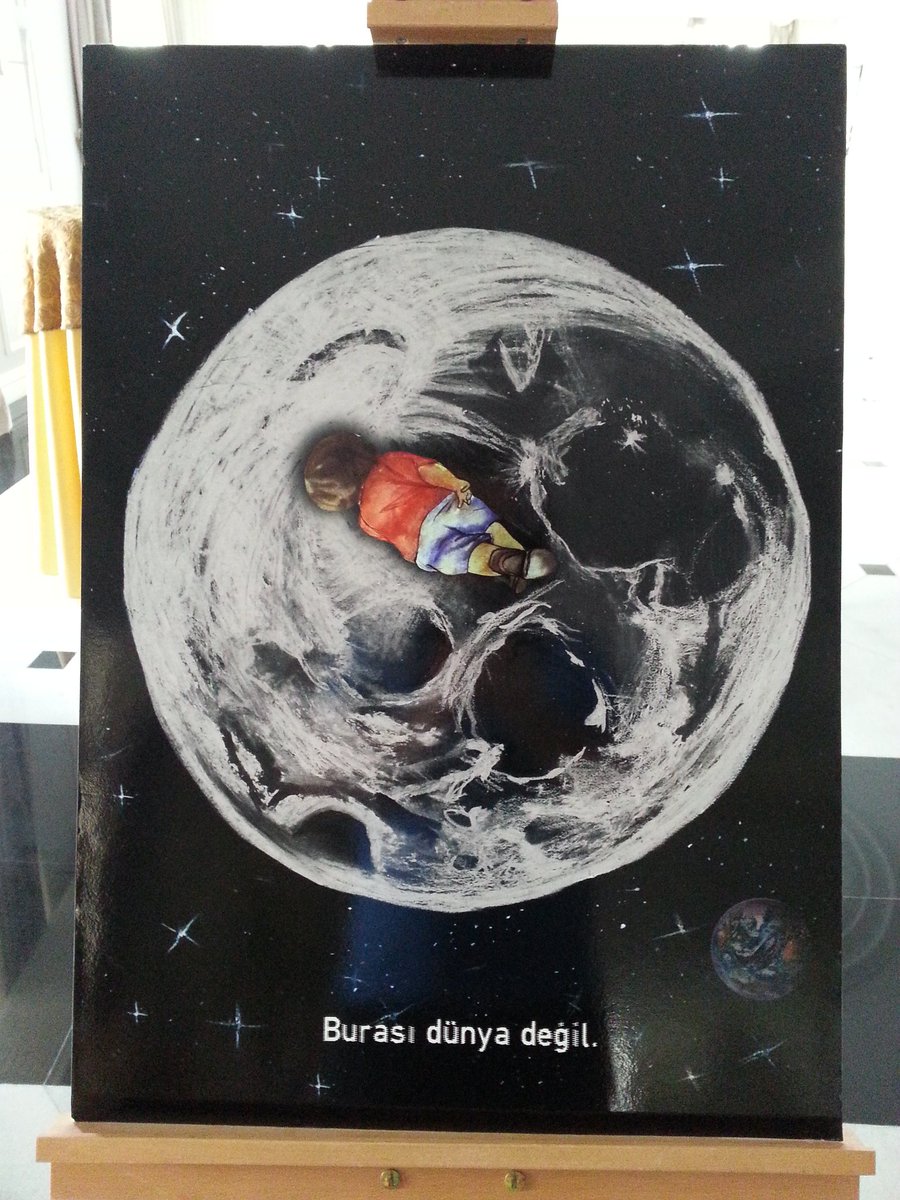 KampusIpek's tweet photo. #Kampüsİpek te #Decuart Heyecanı
Finalist eserler #Moda #Grafik Tasarımı #Fotoğraf ve Karikatür sergisinde. https://t.co/bxH7Lu2acn
