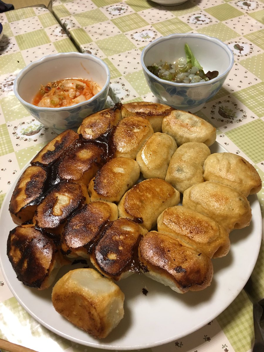 ありまる 横川のホワイト餃子に来たぜ やっぱうまいw