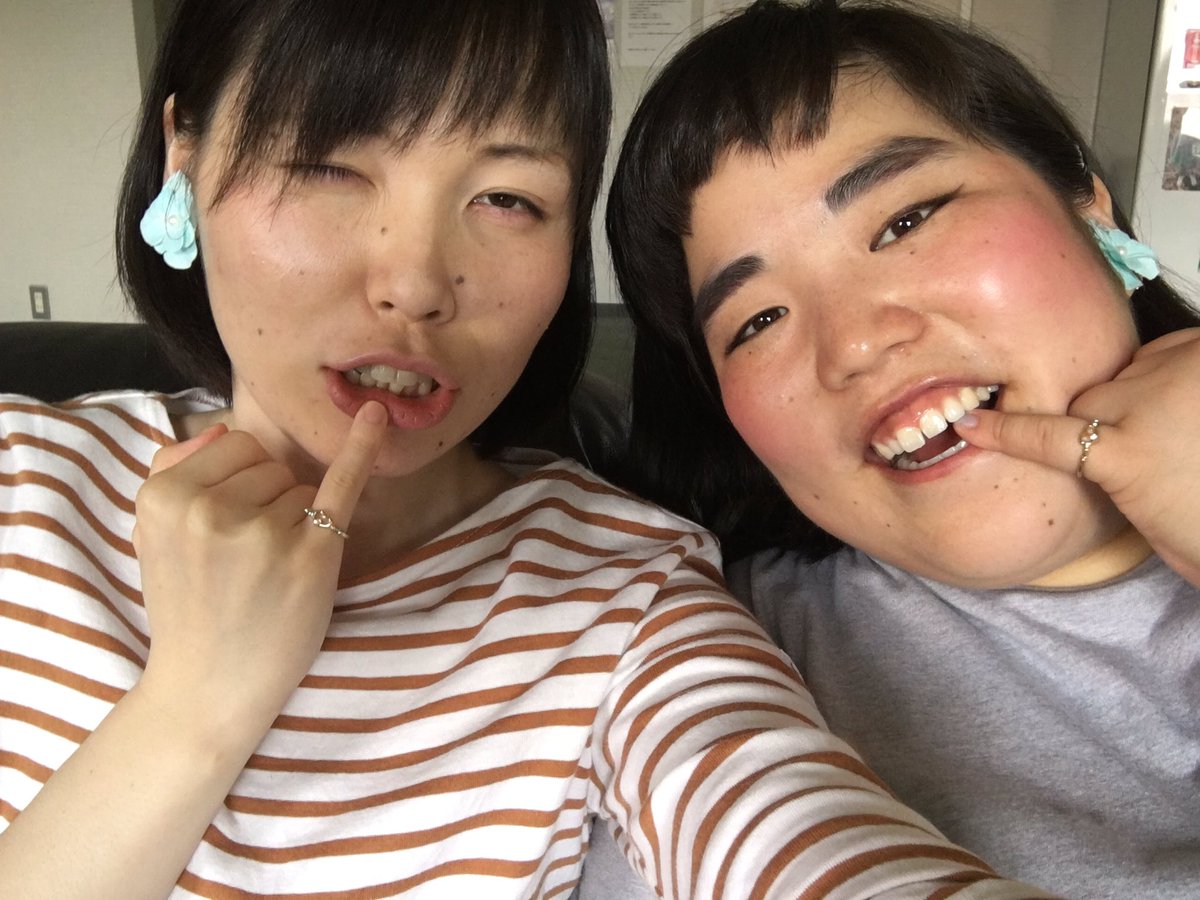 seiko1204's tweet photo. オソロの指輪とイヤリング買っちゃった♡女の子はアクセサリーに目がないの https://t.co/8Pjvgs4TdW