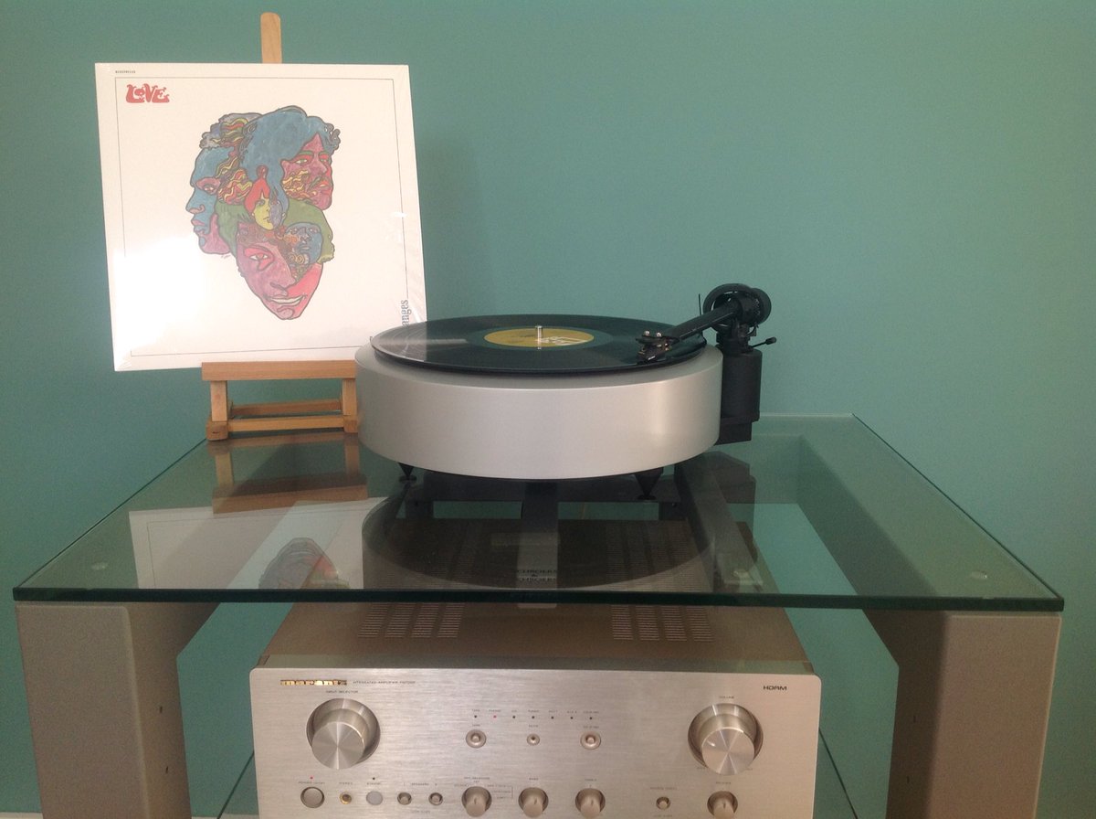 agustin_aquilue's tweet photo. #nowspinning #vinyl #Love #ForeverChanges #recordoftheday #StayCool #FarPop #LiveAndLetLive https://t.co/cMEfAfNDwd https://t.co/oDfcVfO6A6