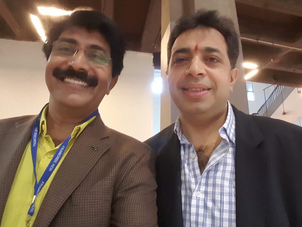 Rammohan_M_Rai's tweet photo. At the Startup Summit 2016.. with @GauravMarya #FRO2016 @FranchiseeIndia #Entrepreneur #NehruCentreMumhai #startup https://t.co/v5BqwGejy1