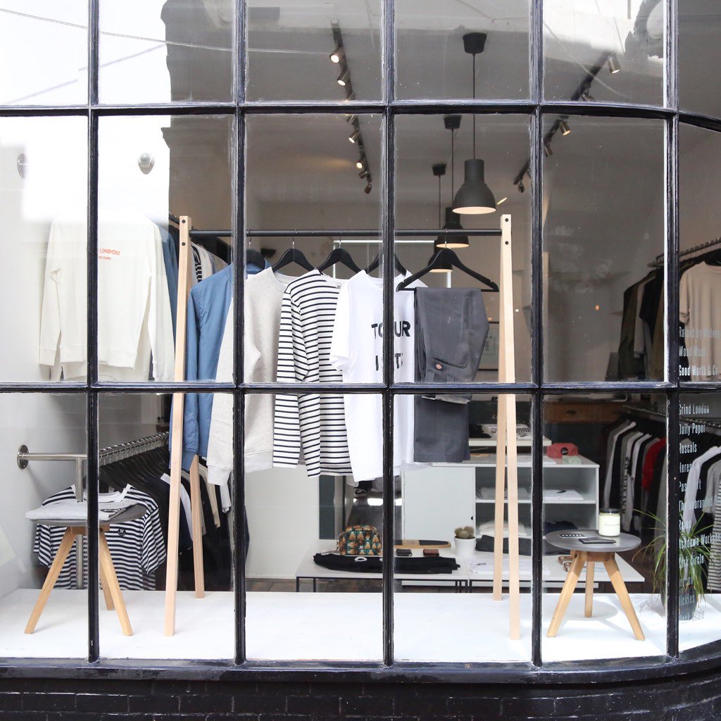 KrusoeStore's tweet photo. Open until 6 today, come through and check the latest from @W00DW00D and @Dickies 🖖🏼 https://t.co/8SKk69b2Gf