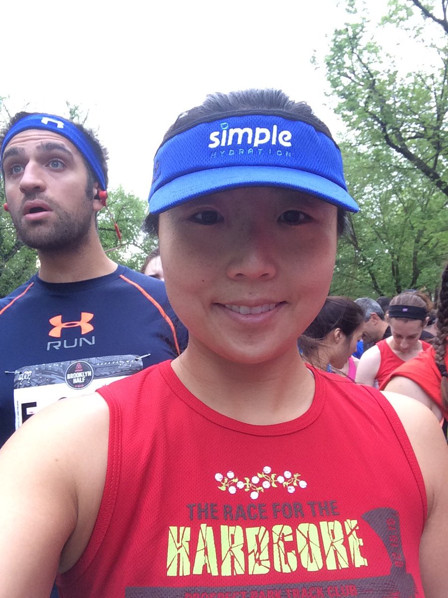 afastpacedlife's tweet photo. Ready for #AirbnbBKHalf! @SimpleHydration #irunsimple #runsimple #pptc https://t.co/FNeVCr1Oxw