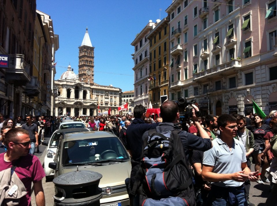 Wake_The_Town's tweet photo. Roma inaugura un percorso giubilare antifascista https://t.co/VG2Kj7aXNq