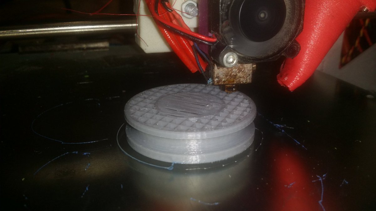 xSrTurtlex's tweet image. Hoy le ha tocado al #abstech que vino dentro de @filabox, me gusta este abs.