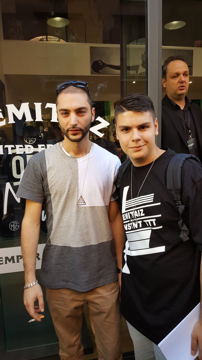rickyreal23's tweet photo. Vai falviè 💣 @MixerTbeatz https://t.co/UI3Awd0gLZ