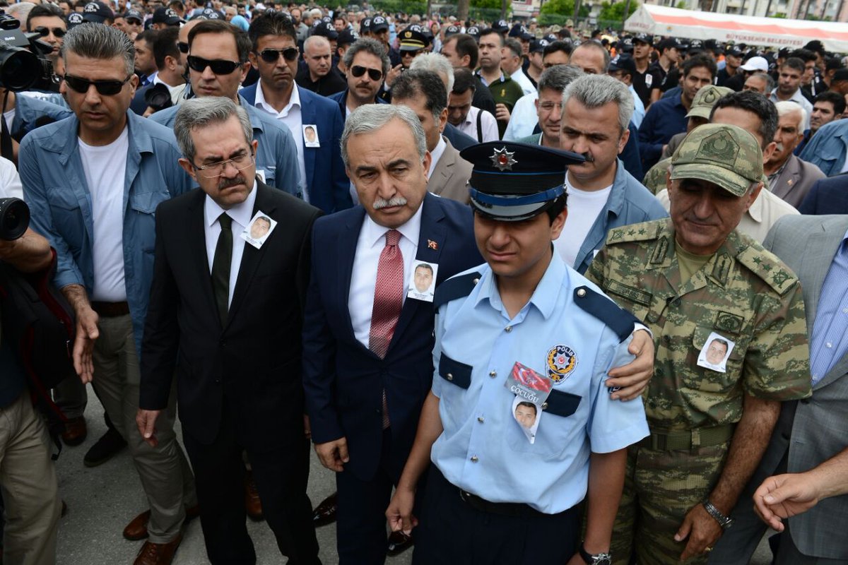 Şehit Polis Memuru Yılmaz Bozkurt, Son Yolculuğuna Dualarla Uğurlandı
adana.gov.tr/sehitbozkurt <a href="/buyuk_mustafa/">Mustafa BÜYÜK</a>