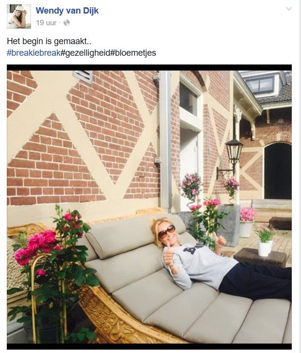 Persoonoutdoor's tweet photo. Ook Wendy van Dijk @Wendy_Ushi kiest voor ons #Exotan Pininsi loungebed! 
https://t.co/f266O07Awe https://t.co/tKG0fi3Qtv