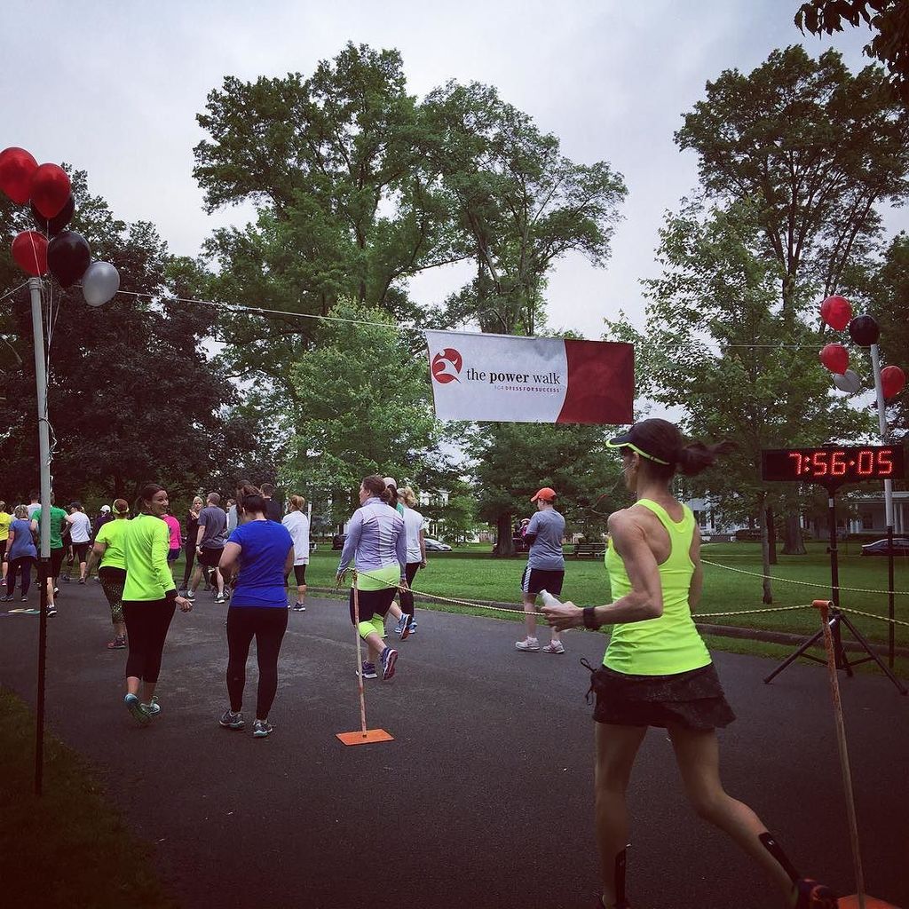 _hourglassmedia's tweet photo. It's race day! Participants are now running and walking the Power Walk and 5K for Dress for Success River Cities. #… https://t.co/P1lrEpcdeN
