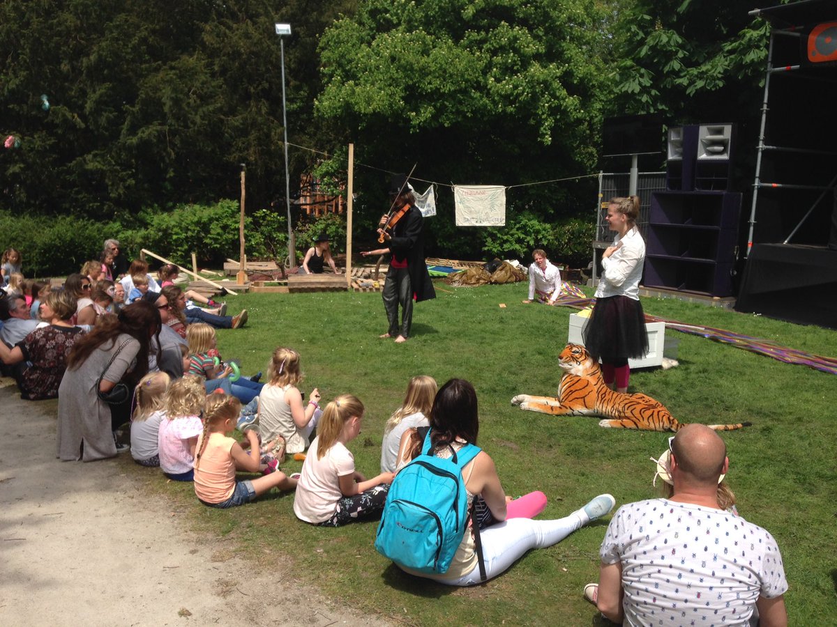 Volle bak op het zonnige @bamfestival2016 Nog tot 00.30 uur vannacht. #bamfestival #gratis