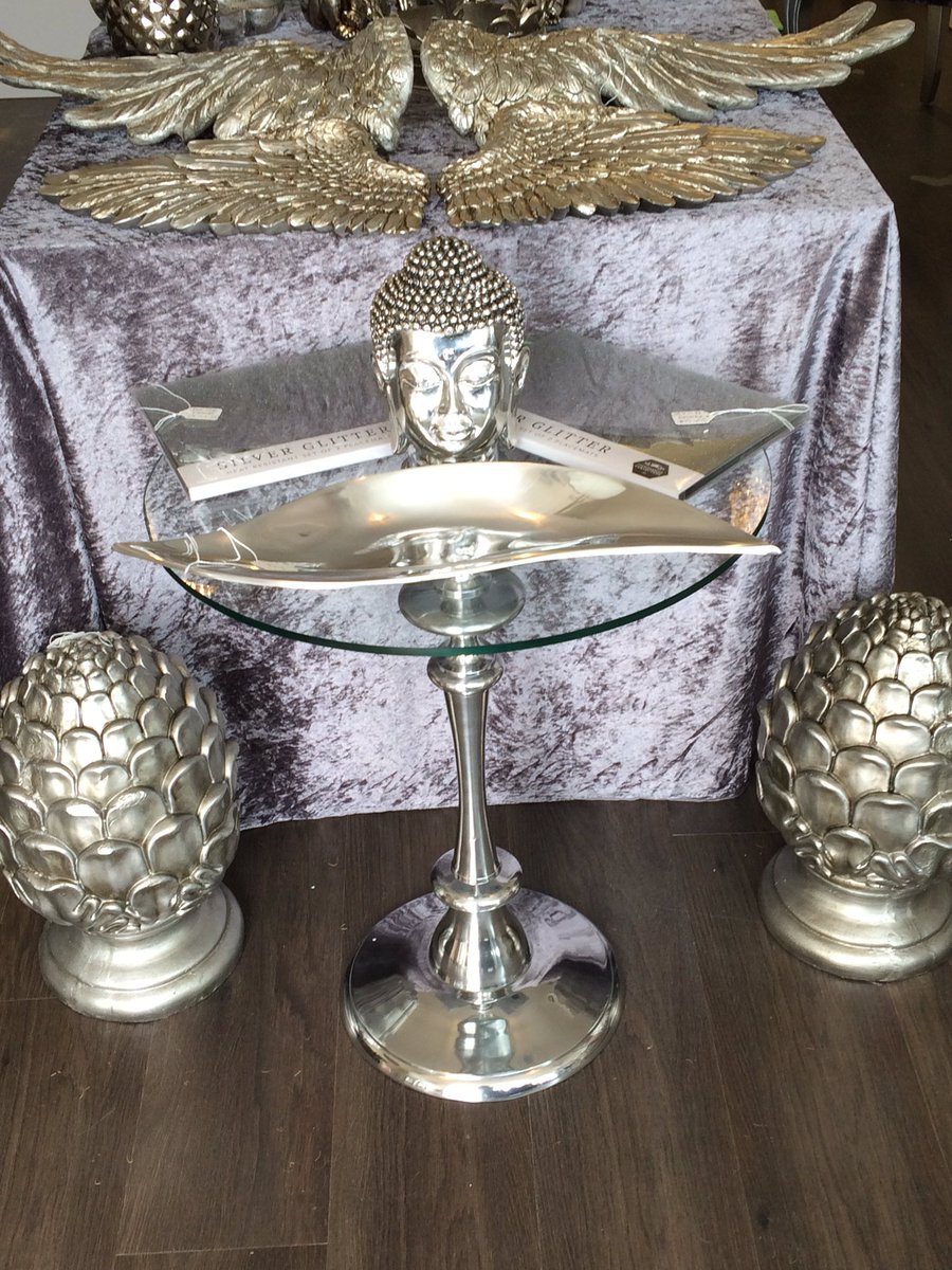 InteriorDreams2's tweet photo. New Stock in #homeaccessories #homedesign #interiors #interiorstyling #homeaccents #worcesterpark #cheam #surrey https://t.co/lxZoYKlrCj