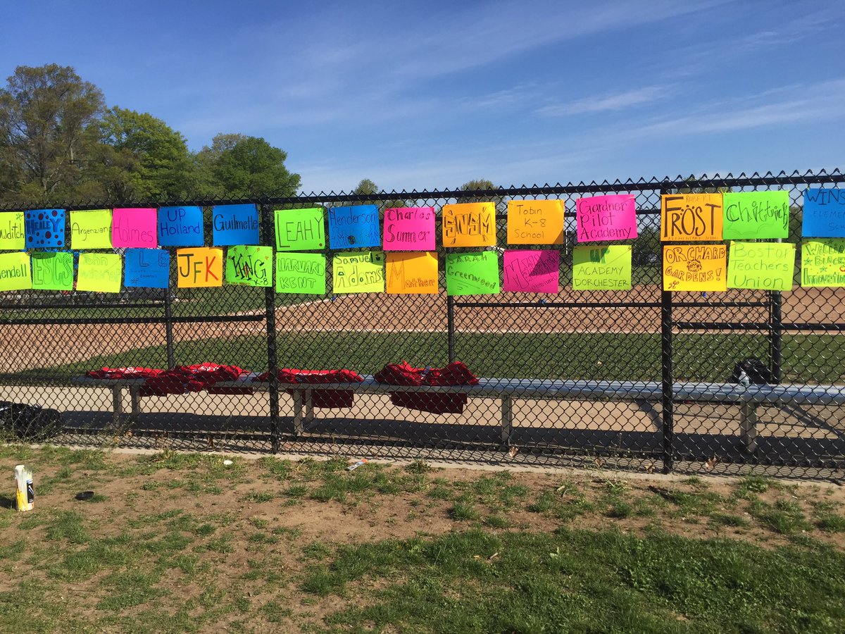 PlayworksNewEng's tweet photo. We are ready for the #RunforRecess! Come join us @FranklinParkBos for the 5k & 1 Mile! @PosTracks @DJFirestarta https://t.co/QItDWAo7KI
