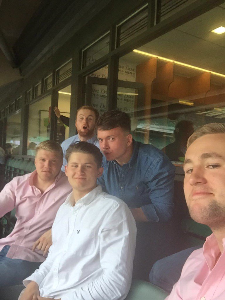 Good day out with the lads #London7s courtesy of @DoveMen!