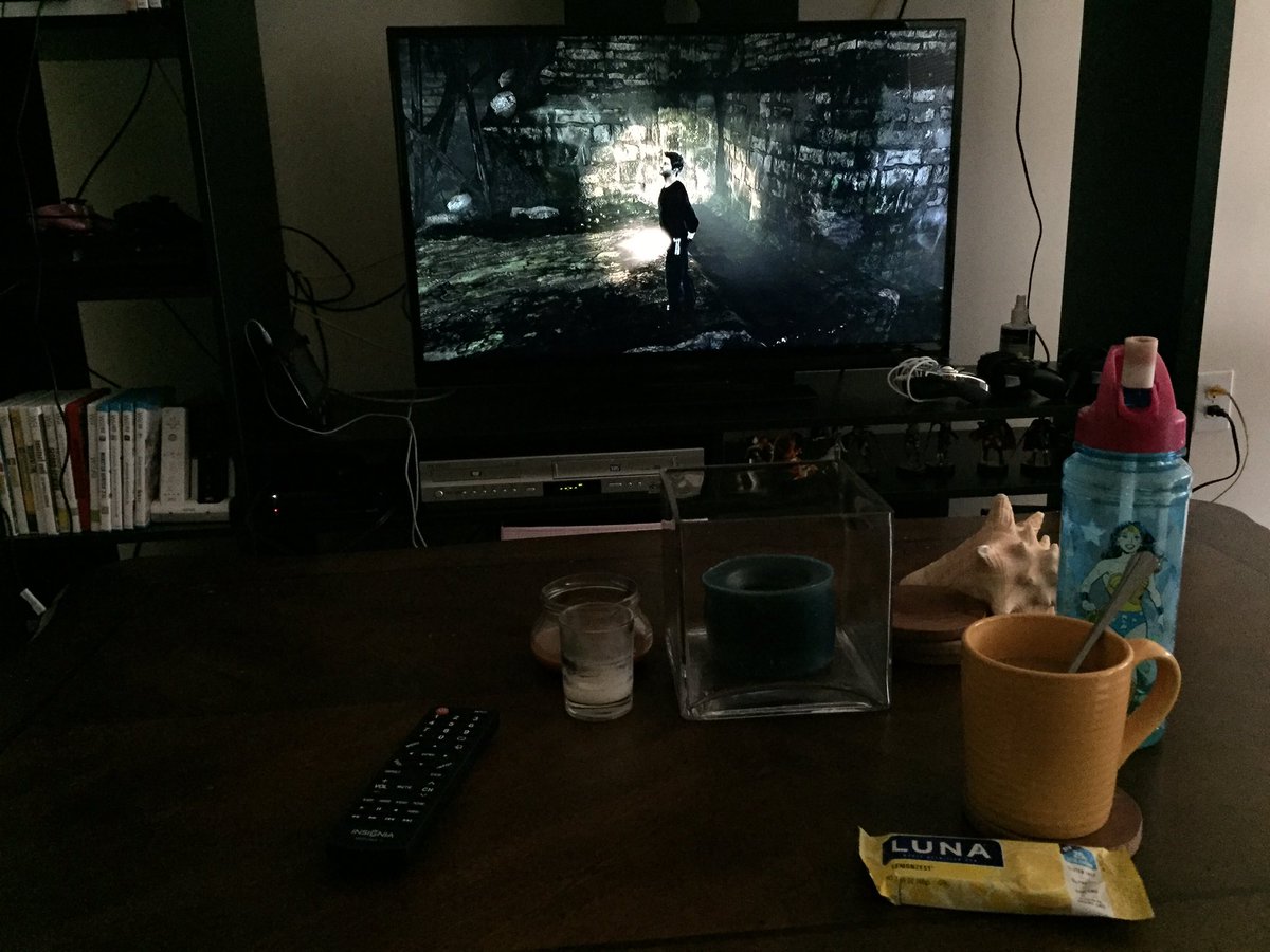mostpowerful0z's tweet photo. This is my morning. #videogamesandcoffee #uncharted #morning https://t.co/Ml1M6t8AtK
