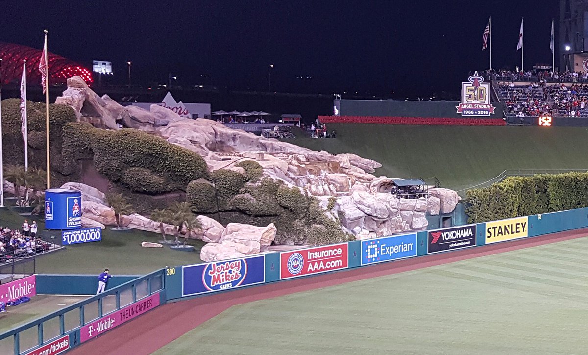 jdidata's tweet photo. #jdidata attends the @TheCLMalliance event in @angelstadium! What a great day for a good ole fashion #baseballgame! https://t.co/tS0aD7Olsp