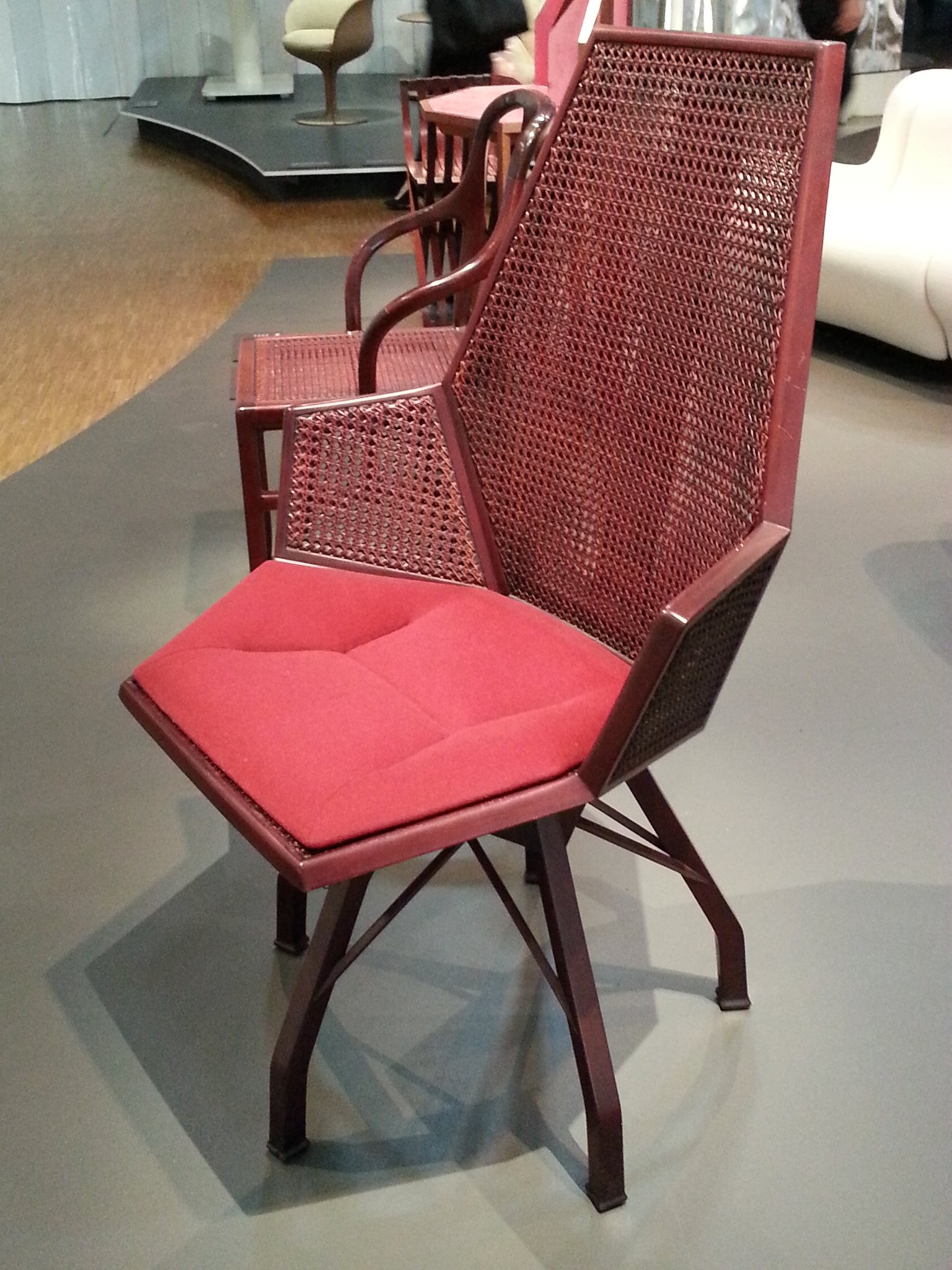 Catalaime On Twitter Eclectique Pierre Paulin Se Reinventer Du Tapis Siege Au Fauteuil De Bureau De F Mitterrand Centrepompidou