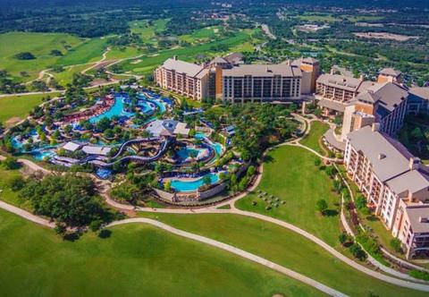 koscharities's tweet photo. Silent Auction Item: 1 Night Stay at the J.R. Marriott San Antonio Hill Country Resort/Spa https://t.co/9RlIdXBlrt https://t.co/umpcRYRf76