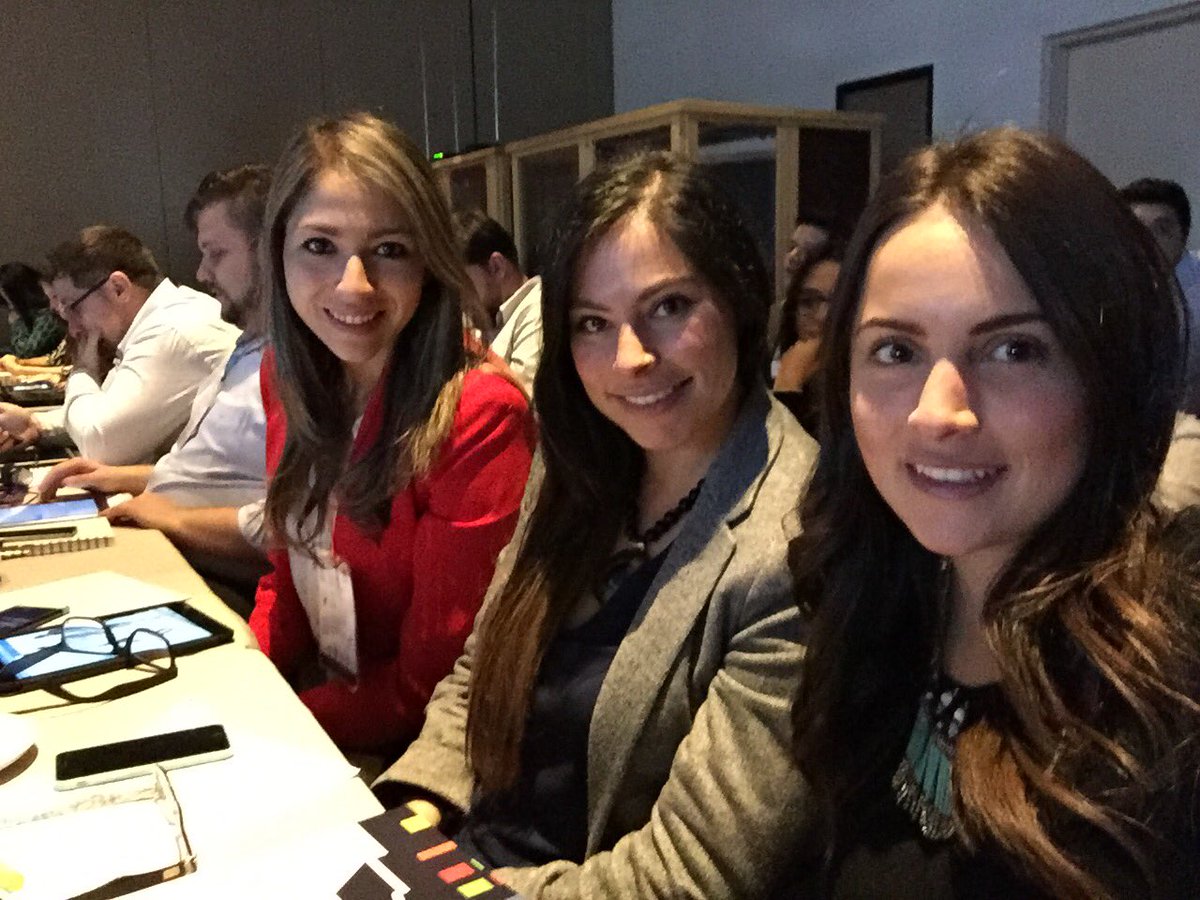 danielamoma's tweet photo. #TSS  #Team  @IDSUni 2nd day at @IDSUni  con @CNatalia29 @Danizaratec #IBM ✌🏻️ https://t.co/Nr5MvC7mf7