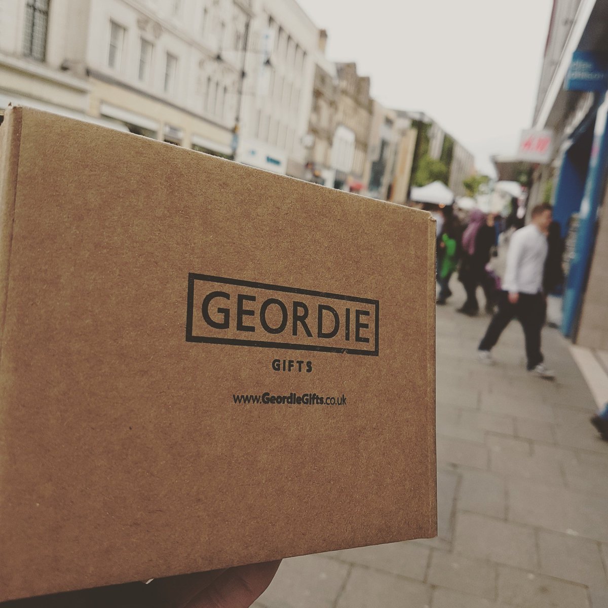 Delivering orders in toon today <a href="/scentedmelts/">Scented Melts</a> @WaterstonesNewc