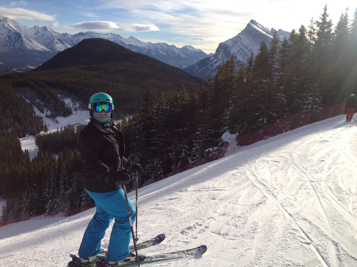 twilaviolet's tweet photo. With Banff NP in my backyard, it's impossible to pick just one favourite moment #PC105 @ParksCanada https://t.co/kMP5XrlYE2