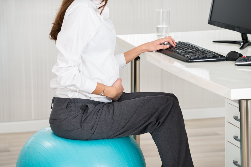 "New life is part of the new work-life. 4 simple rules"  #workplacesafety #pregnancy  blog.olivelearning.com/4-ways-manager…
