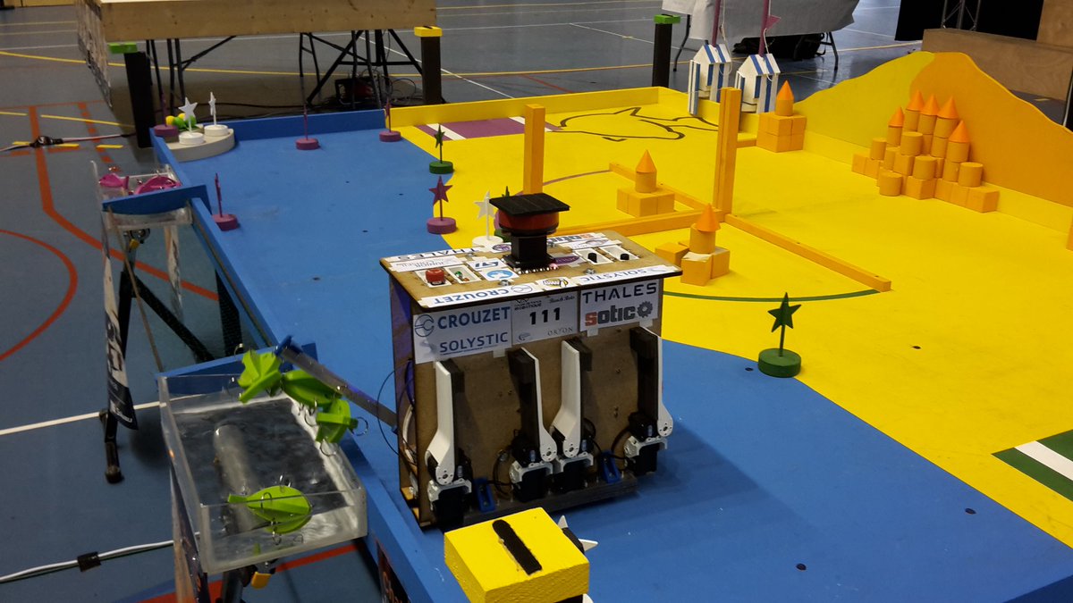 Tests sur table réussis, on est prêt pour les matchs @Esisar @CRZ_Automation #persycup2016