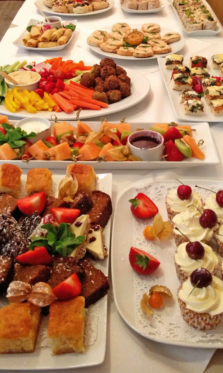 pittbuilding's tweet photo. Lunch is served! #LuckyDelegates #confcamb #Venues https://t.co/XK8X2ihuOS