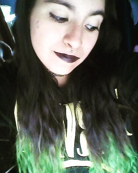 AmyleeHardcore's tweet photo. Who are you now? 
#sleepingwithsirens #hardcore #music #posthardcore #letscheerstothis #selfie #sirens #sleeping https://t.co/O6hKBprKZn
