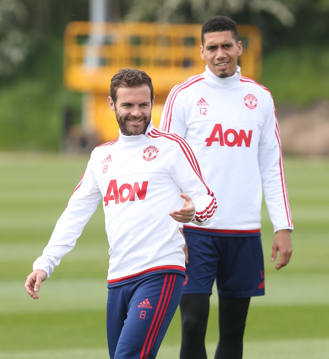 ManUtd_ID's tweet photo. Persiapan jelang partai puncak FA Cup. Para pemain tampak bersemangat! #WeAreUnited https://t.co/ZigP6yYcr5