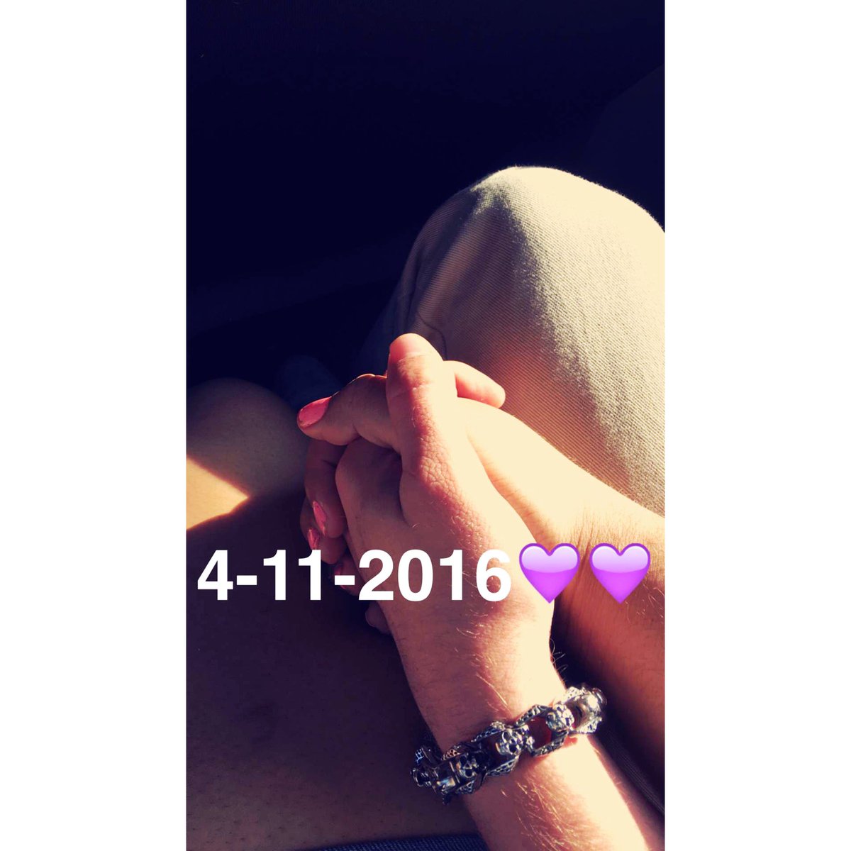 vxnessaqueen's tweet photo. 4•11•2016 ❤️❤️ https://t.co/D0mLd43ATu