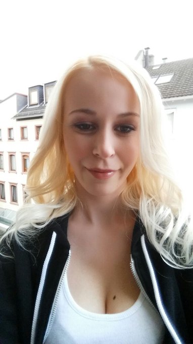 Bald ist ja Wochenende *zum Gl&uuml;ck* :D #SexyJenJen #sun #Bremen #cute #beauty #Webcam #sweet #Teen #Model<a href="/tag/sexyjenjen"class="tags">#SexyJenJen</a><a href="/tag/model"class="tags"><span>#model</span></a><a href="/tag/cute"class="tags"><span>#cute</span></a><a href="/tag/sweet"class="tags"><span>#sweet</span></a><a href="/tag/beauty"class="tags"><span>#beauty</span></a><a href="/tag/sun"class="tags"><span>#sun</span></a><a href="/tag/teen"class="tags"><span>#teen</span></a><a href="/tag/bremen"class="tags"><span>#bremen</span></a>