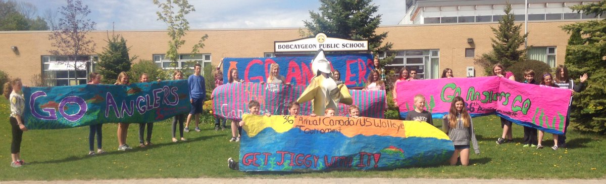 MrMC_134's tweet photo. Community connections @BobcaygeonPS Banners for next weekend's Canada/US Walleye Tournament. There's Wally! https://t.co/sHavSzaIhB