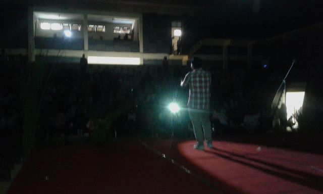 Acara kemarin,  maaf fotonya cuman satu doang :)