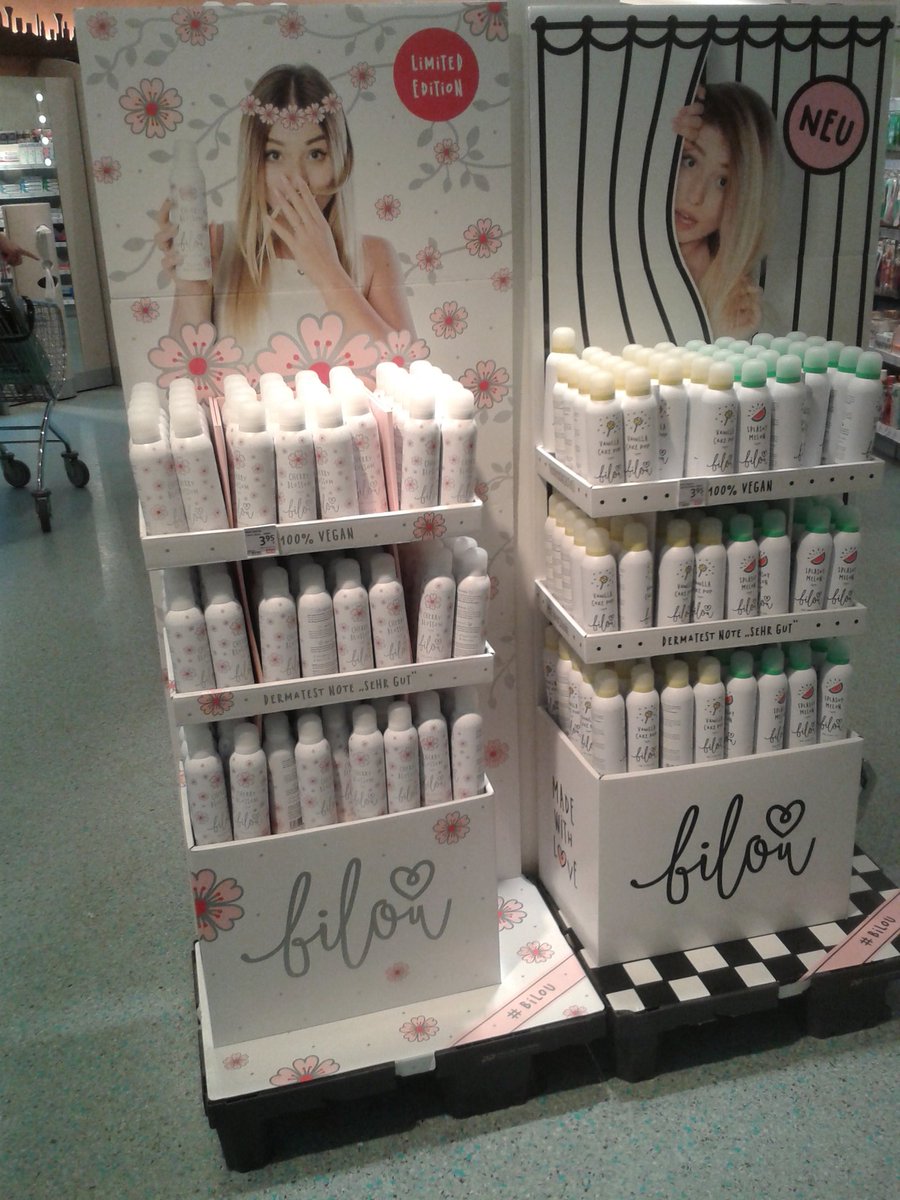 bibis_fan_girl's tweet photo. @BibisBeauty @julienco_ 
So stolz auf diese Frau !♥
#Bilou #Bibisprodukt https://t.co/5ZGF595sUJ