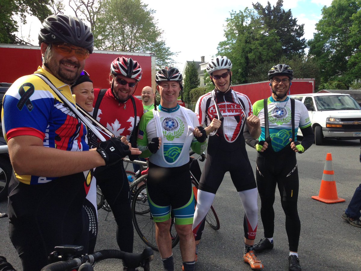 C2CBikeRide4PTS's tweet photo. 6 Canadian @C2CBikeRide4PTS cyclists leav. @Lewesfire82 towards DC (along w/ @NEMSMBR) showing off their best attire https://t.co/8uorVpxofT