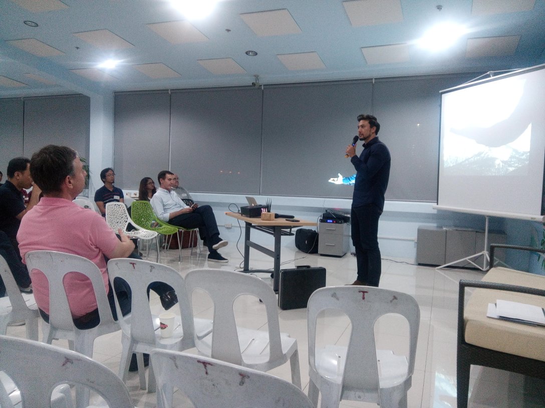 xairoise's tweet image. #DataSciencePH Data is soo interesting!