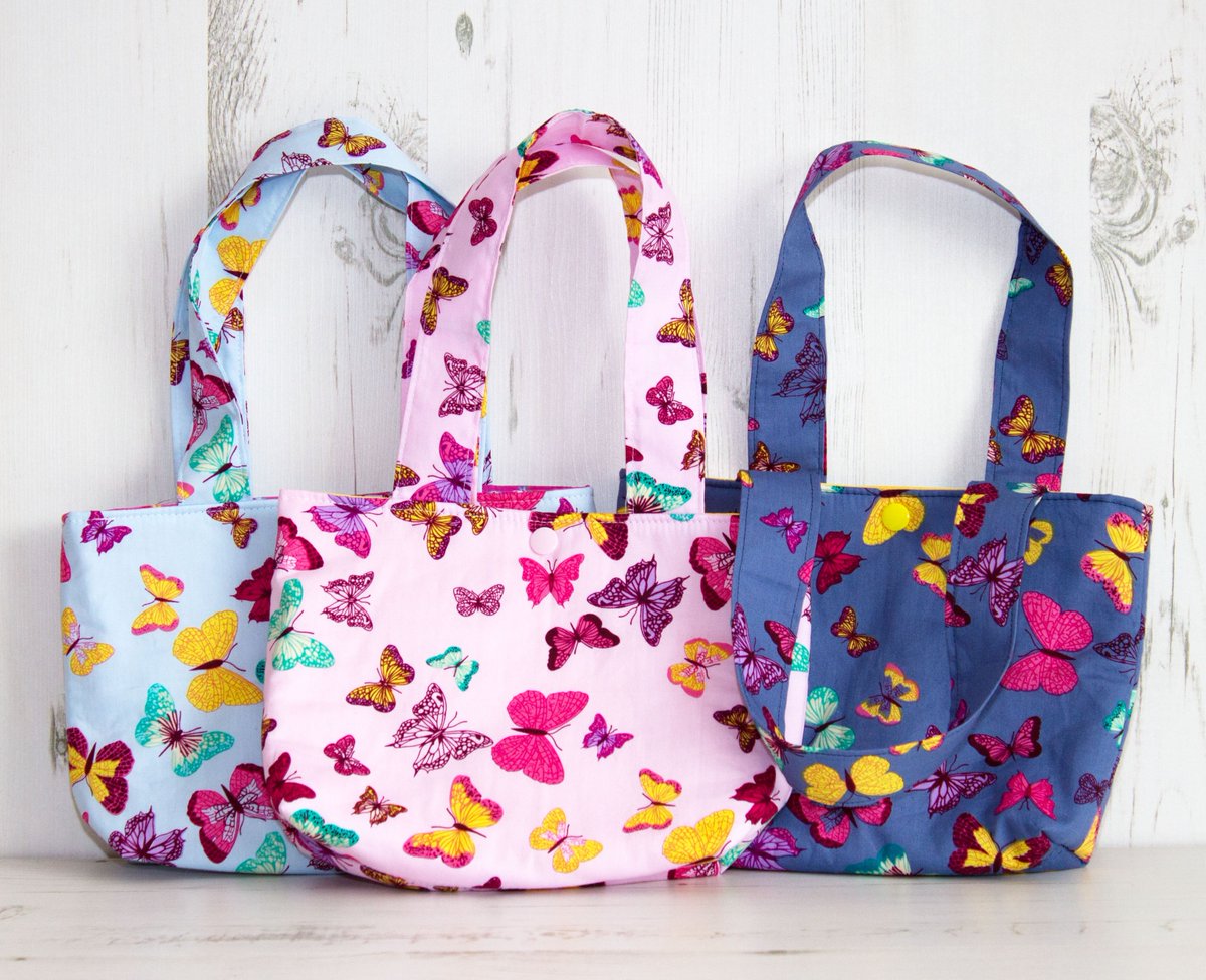 ThePurpleDaff's tweet photo. https://t.co/jhevvdxMlJ My new summer season 'Little Girls bags' found on https://t.co/jzvOM6Wmbt #JanesSewBusy https://t.co/rUa3geBEg7
