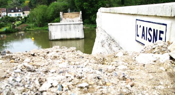 #OiseDynamique la reconstruction du pont du Francport financée par le <a href="/CD_oise/">Conseil départemental de l'Oise</a> débute en juillet!