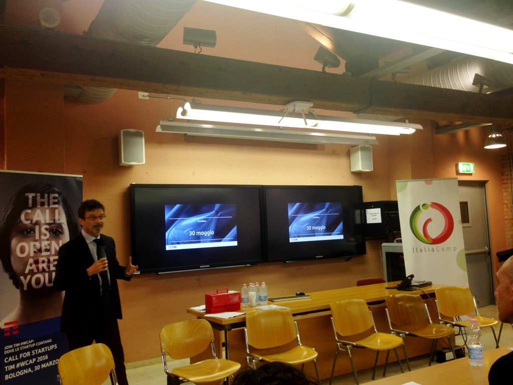 Il Rettore <a href="/CaFoscari/">Università Ca' Foscari Venezia</a> introduce la tappa veneta @timwcap. Aspettando <a href="/tooteko/">tooteko</a> <a href="/delicantotravel/">Delicanto Travel</a> <a href="/Lectios/">Lectios</a> <a href="/kidpass/">KidPass</a>