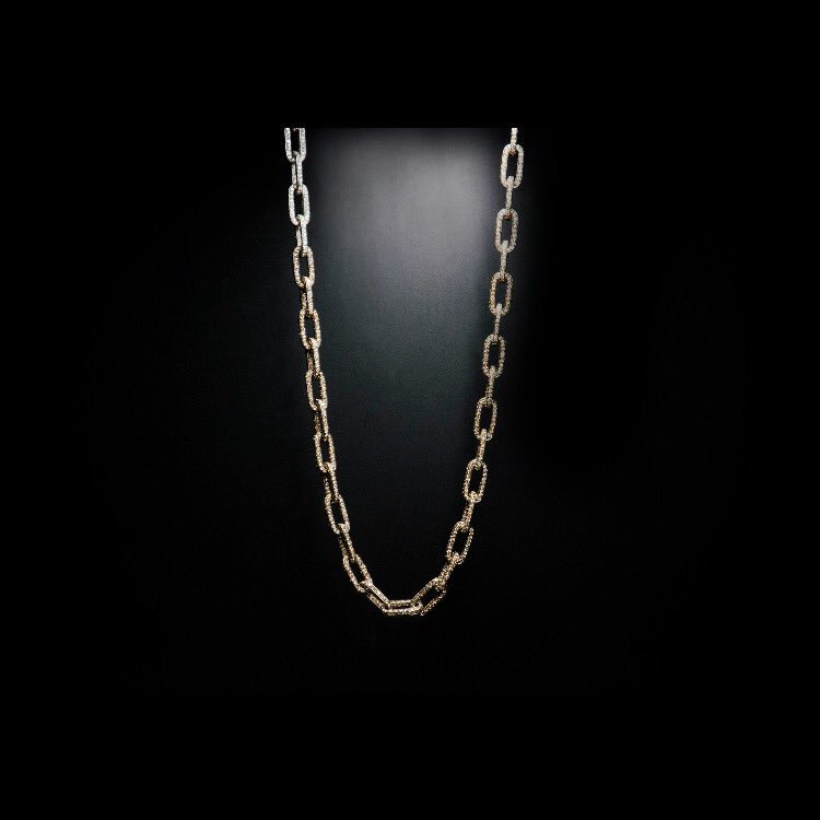 EthoMaria's tweet photo. Diamond links.. #ethomariahautejoaillerie #cognacdiamonds #diamonds #forever https://t.co/MPGq5V3xaj