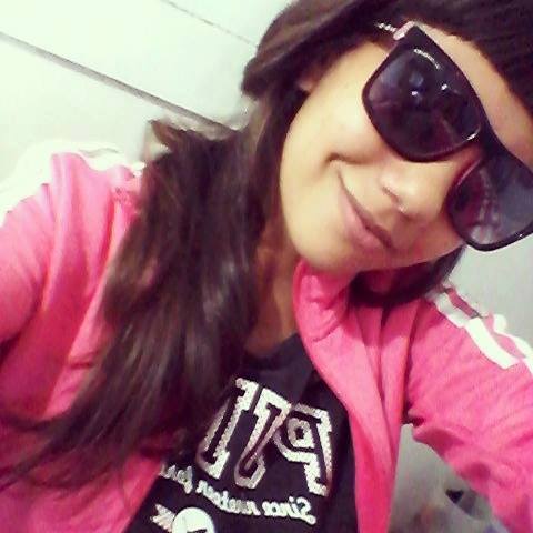 RosadoDulcee's tweet photo. Si no estas no me haces falta papi eso no me afecta eso se acaboo tu te fuiste x la puertaaaa jajaj muaa💋💋💋💋💋 https://t.co/PyEqw1lm4Z