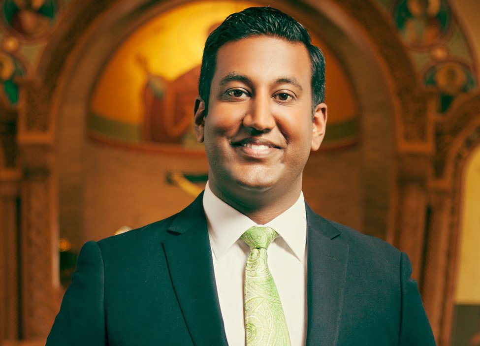 LRsoiree's tweet image. Feeding the Soul: @GreekFoodFest Chairman Jason Chacko Keeps Little Rock All Greek to Eat bit.ly/27EeVTk