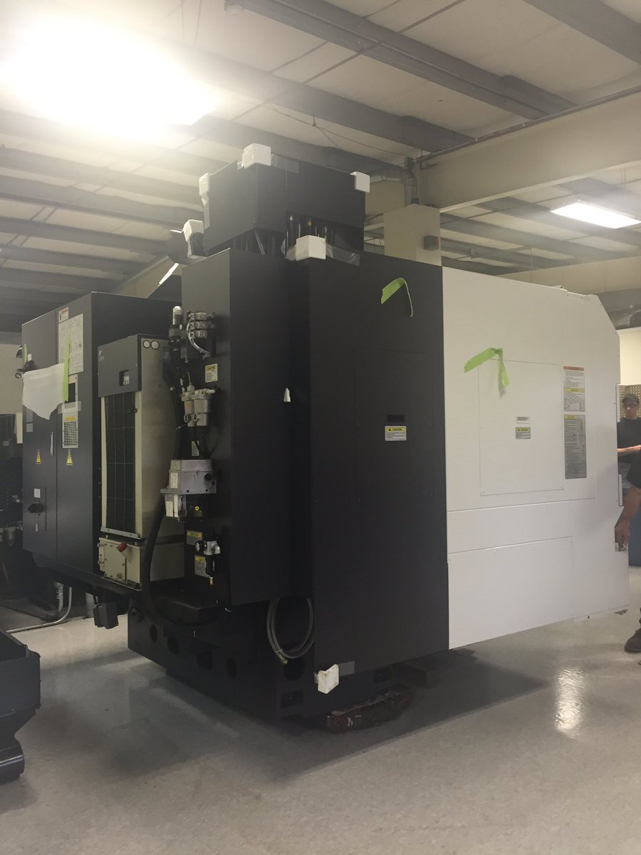 MTDMicroMolding's tweet image. Move-in day for the new milling machine #microtooling #smallisbig