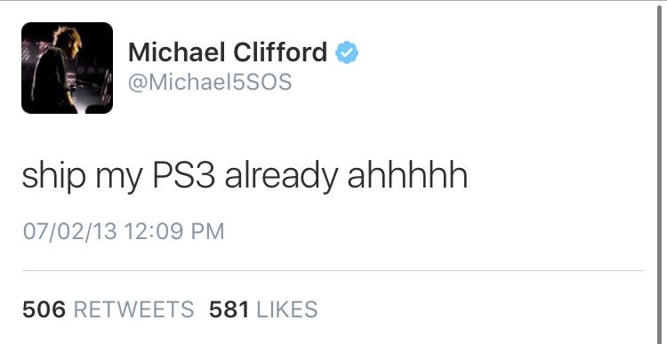 oldtweetsof5sos's tweet photo. Michael and his long awaited PS3 https://t.co/ZXWbRN7AmA